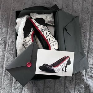 Shoe of Prey News Print w/ Red Trim Low Heels